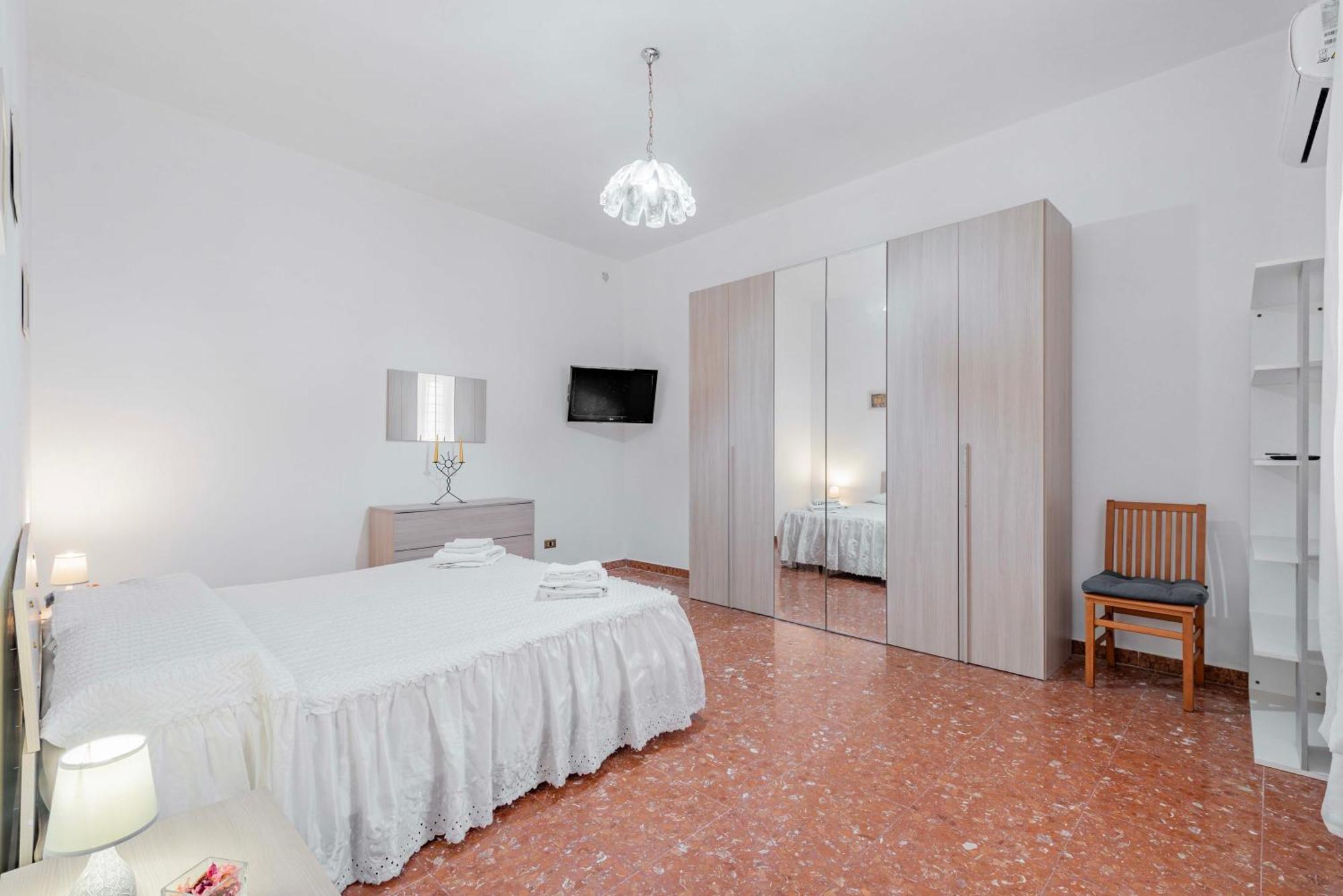 Casa - Vale's Little House Apartment Rom